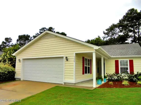 5228 Minnesota Dr, Southport, NC 28461
