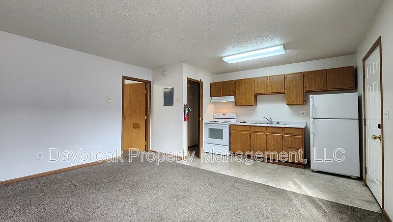 1 bed, 1.0 bath, $765 — Photo 1