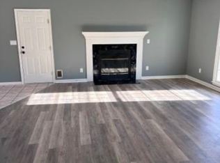 107 Hyacinth Ln, Asheville, NC 28805