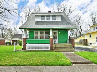 1055 Riverview St NW, Warren, OH