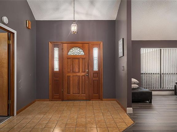 5th image of 34523 Cedarfield Dr