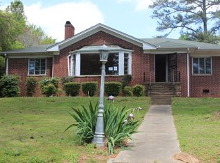 2505 Cherokee Ln, Gadsden, AL 35904