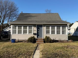 1018 State St, Brighton, MI 48116