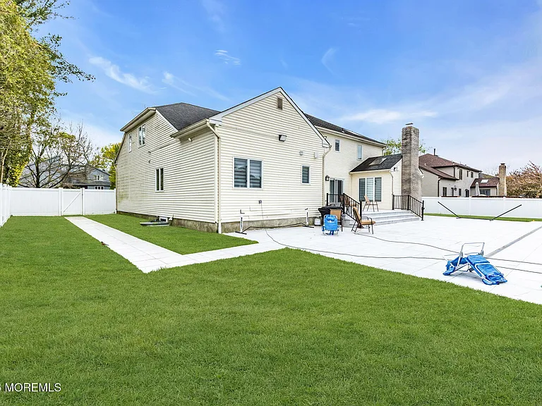 24 Valley Forge Rd — Photo 30