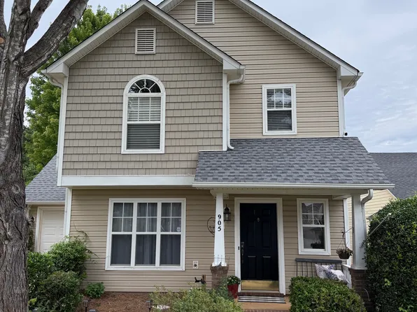 905 Matthews School Rd, Matthews, NC 28105
