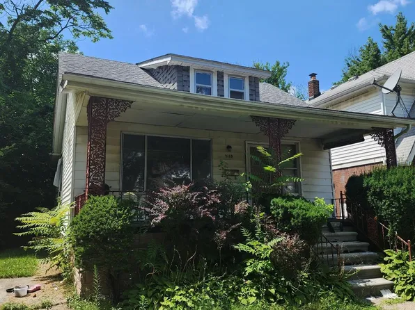 9165 Pinehurst St, Detroit, MI 48204