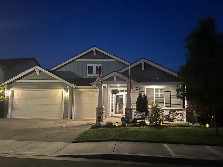 17307 NE 78th Way — Photo 1