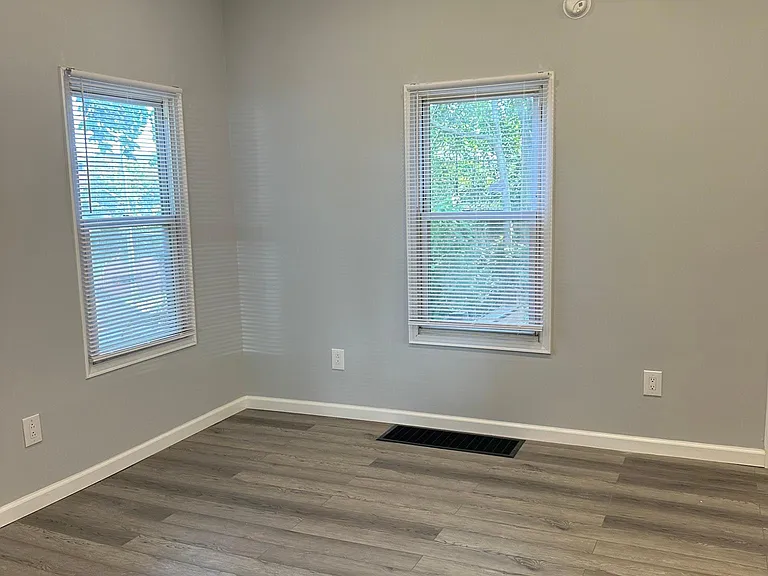 205 W Marcellus St — Photo 21