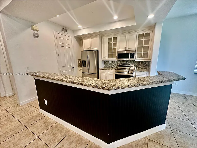 8231 NW 127th Ln #33-A — Photo 3