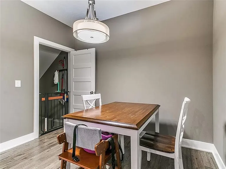 1411 SW Campus Ln — Photo 11
