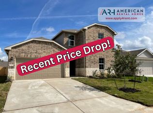 909 Armadillo Dr, Seguin, TX 78155