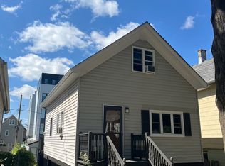 2205 S Allis St, Milwaukee, WI 53207