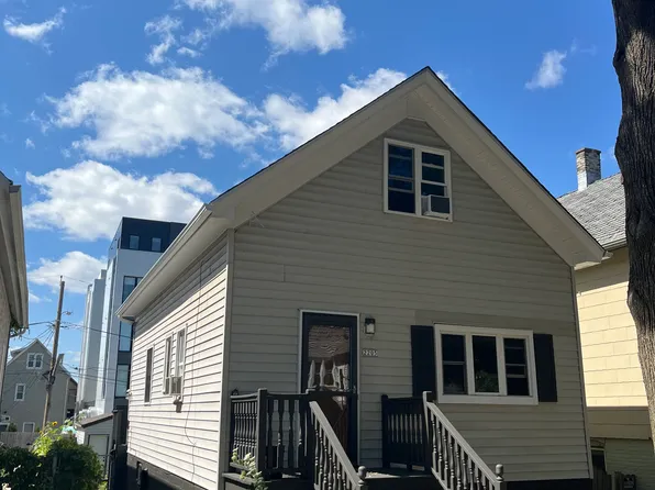 2205 S Allis St, Milwaukee, WI 53207
