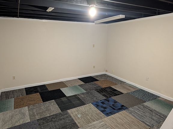 3rd image of 1418 Ellesmere Ave NW #4