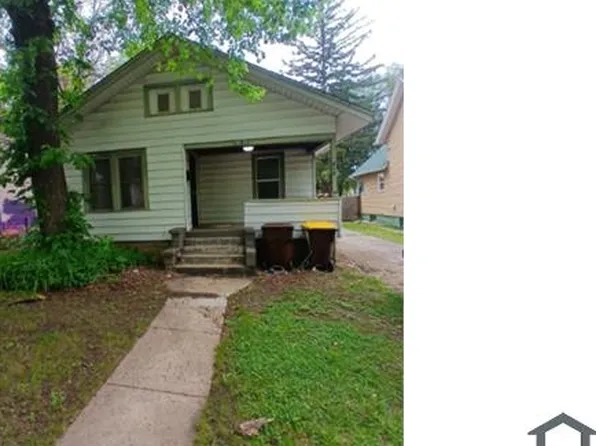 912 Furman St, Rockford, IL 61101