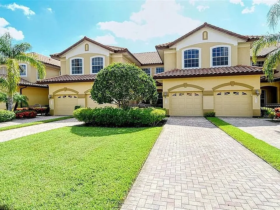 8263 Miramar Way