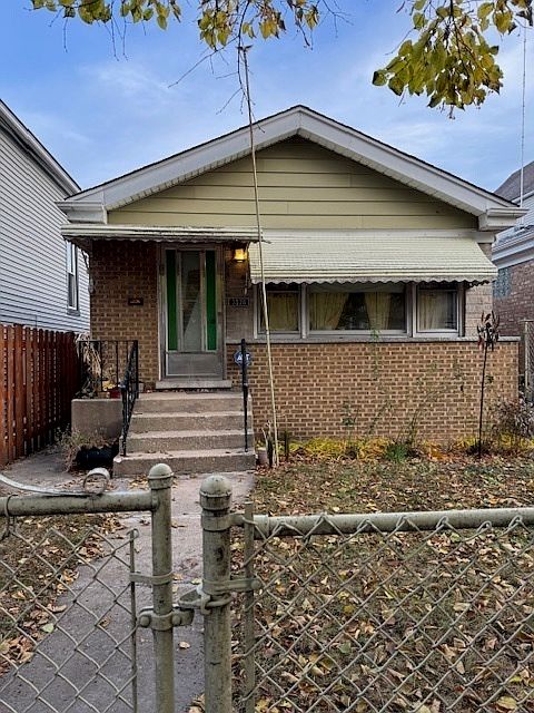 2nd image of 3520 W Lyndale St