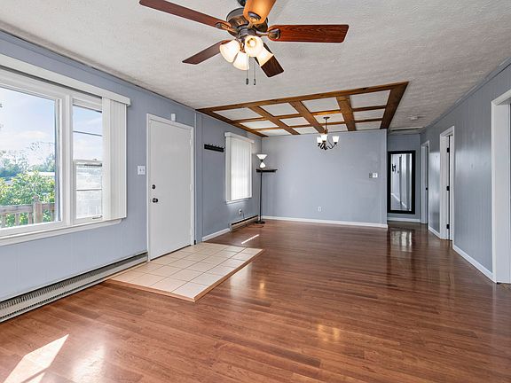 4th image of 143 Lee Dr