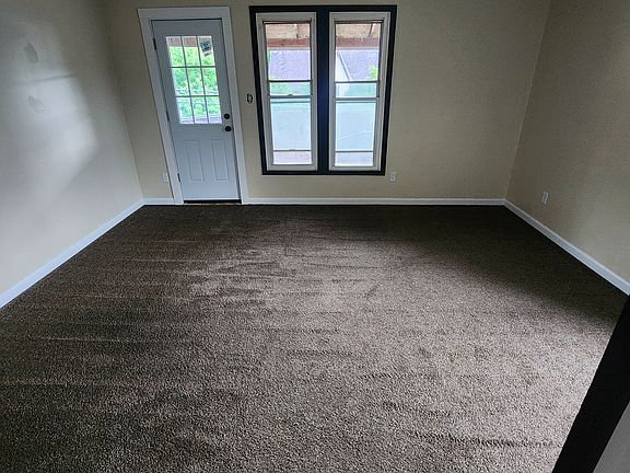 5th image of 25 Warren St #3