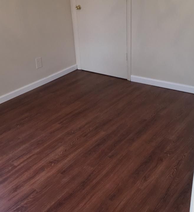 2nd image of 37 Wedgewood Ave