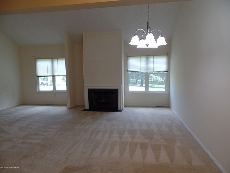 1st image of 166 Sunnymede St