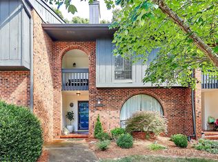 5803 Sharon Rd, Charlotte, NC 28210