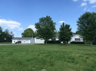 404 Canada Rd, Casnovia, MI 49318