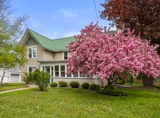 217 Nye St, Hortonville, WI 54944