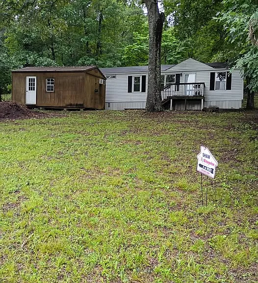 120 Crest Rd — Photo 1