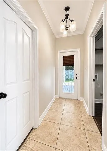 2735 Village Ct — Photo 29