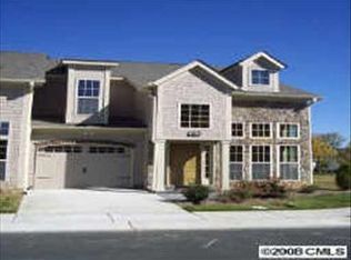 1001 Stuarts Landing Dr, Cramerton, NC 28032