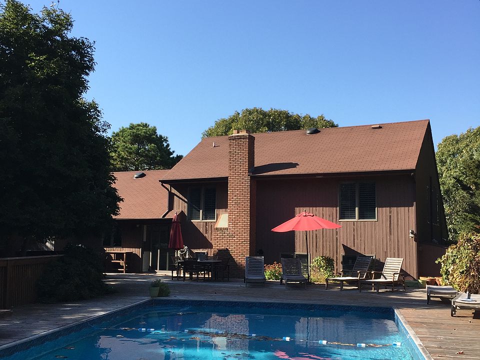 2nd image of 1845 Abroad Waters Rd