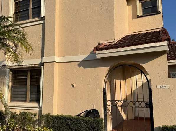 6259 NW 171st St, Hialeah, FL 33015