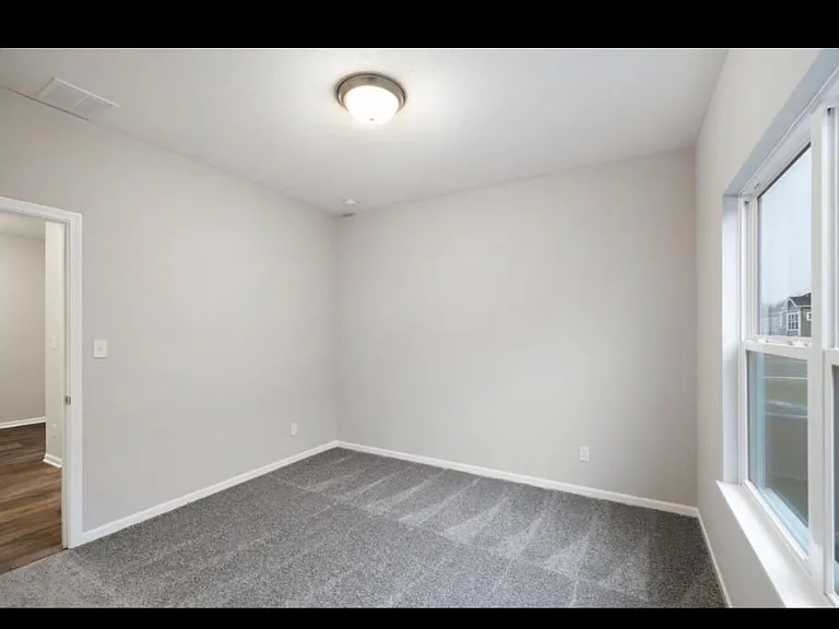 12412 Ontario Pl — Photo 15