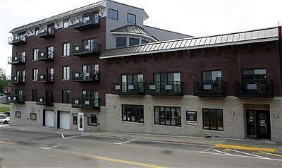 4th image of 516 Williams St APT 11