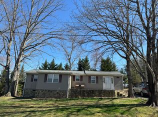 3313 Huffman Ln, Roanoke, VA 24014