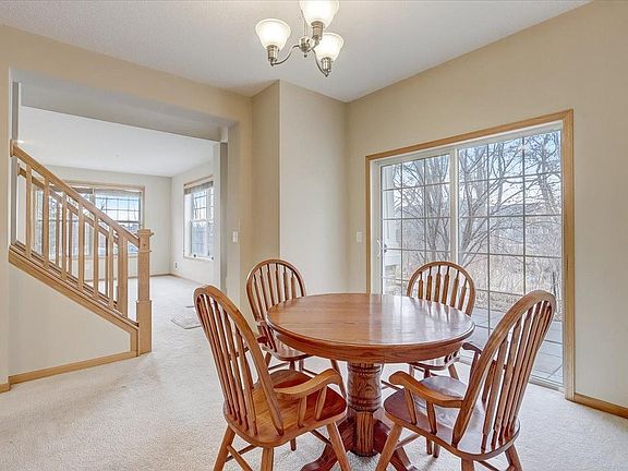 5th image of 4494 Rosemary Way N #9