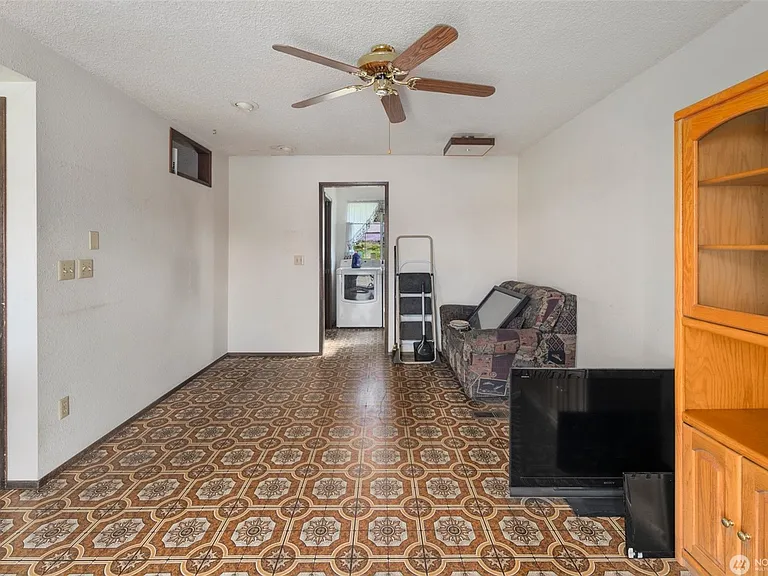 10214 SE 320th St — Photo 7