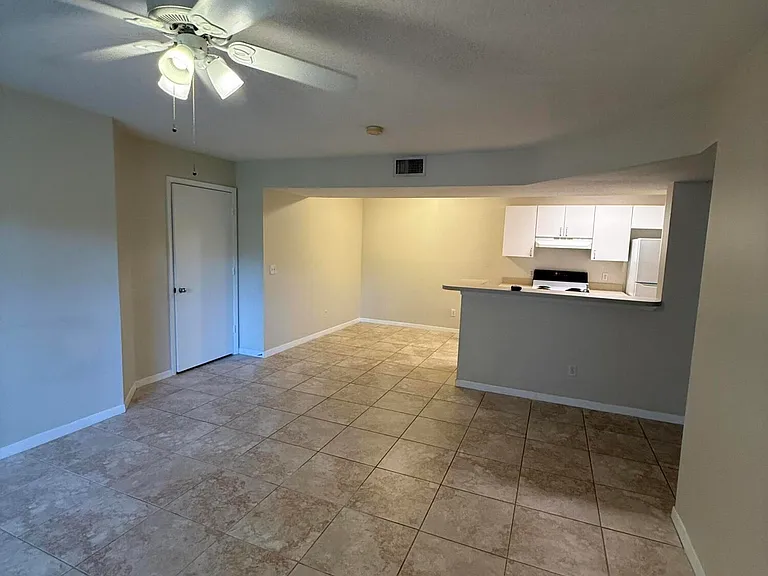 1790 Rocky Wood Cir #208 — Photo 7