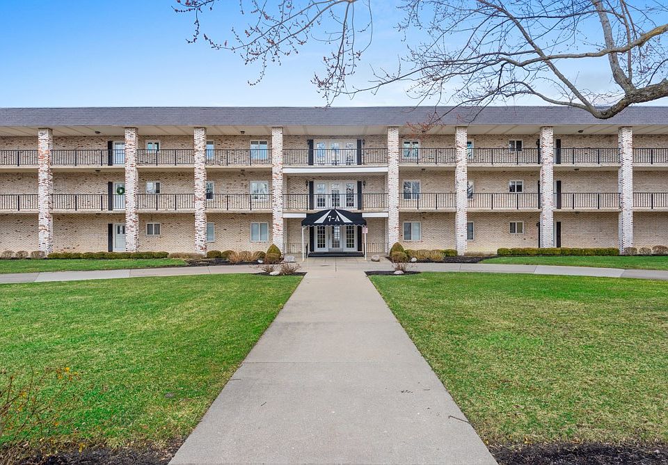 1st image of 4501 N Wheeling Ave #7A