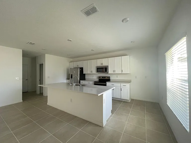 4768 Vellacito Way — Photo 11