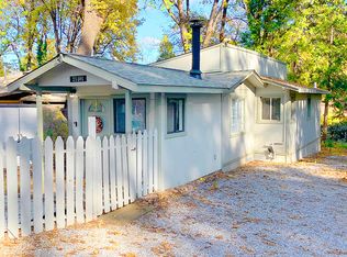 21401 Chamberlain St, Lakehead, CA