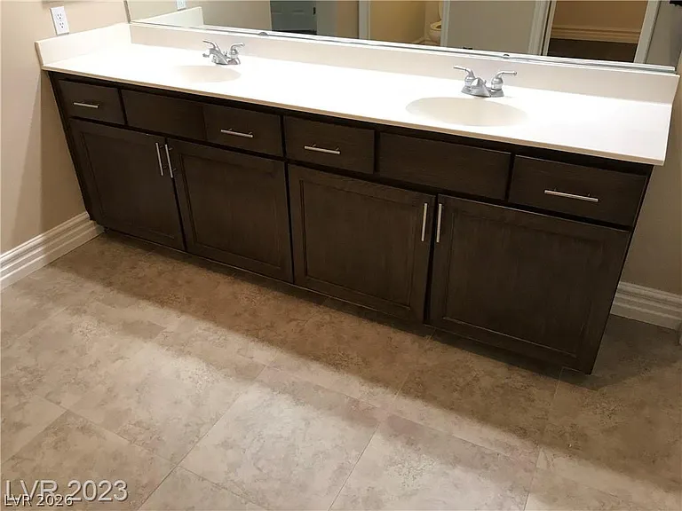 9746 Kampsville Ave — Photo 25