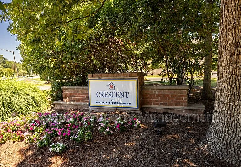 2204 Westcourt Ln #121 — Photo 6