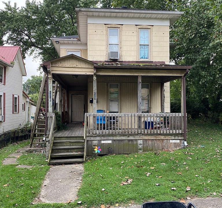 2nd image of 147 W 5th St