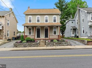 56 E Church St, Reamstown, PA