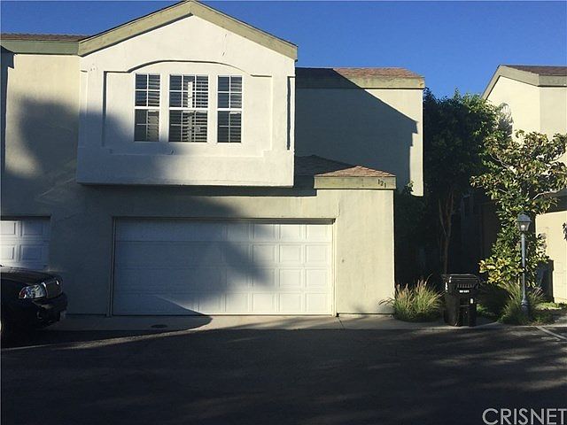 1st image of 9146 Lemona Ave Unit 121