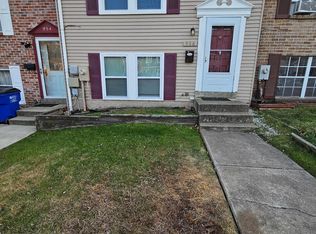 956 Top View Dr, Edgewood, MD 21040