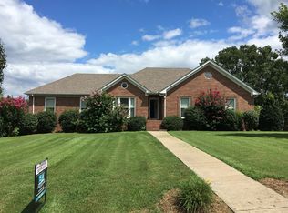 1000 Coulsons Ct, Hendersonville, TN 37075