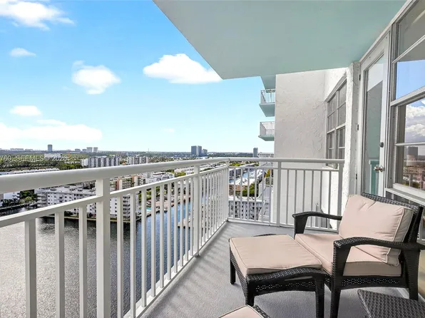 301 174th St APT 1905, Sunny Isles Beach, FL 33160